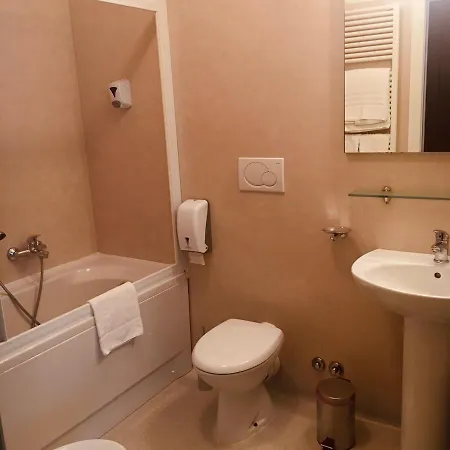Affittacamere Alla Posta Guest house *